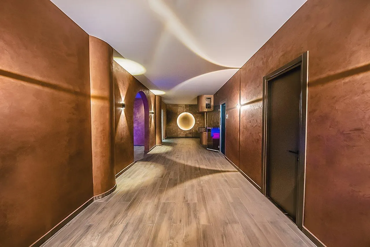 Meta Business Hotel By King David Tbilisi 4*,